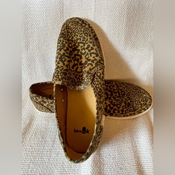 Sanuk Pair OnDice Leopard shoe - Picture 4 of 8